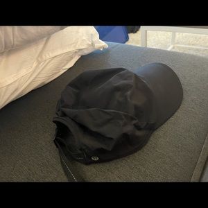 Lululemon hat
